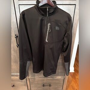 The North Face Men’s 1/4 Zip Pull Over - Black - Size Large